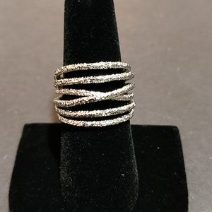 * Silver Multi Layered Ring Look